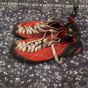 Lightly Used 5.10 Rock Climbing Shoes